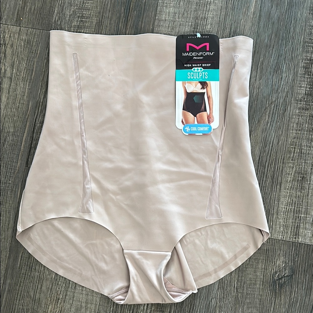 Maidenform Cream High-Waist Shapewear